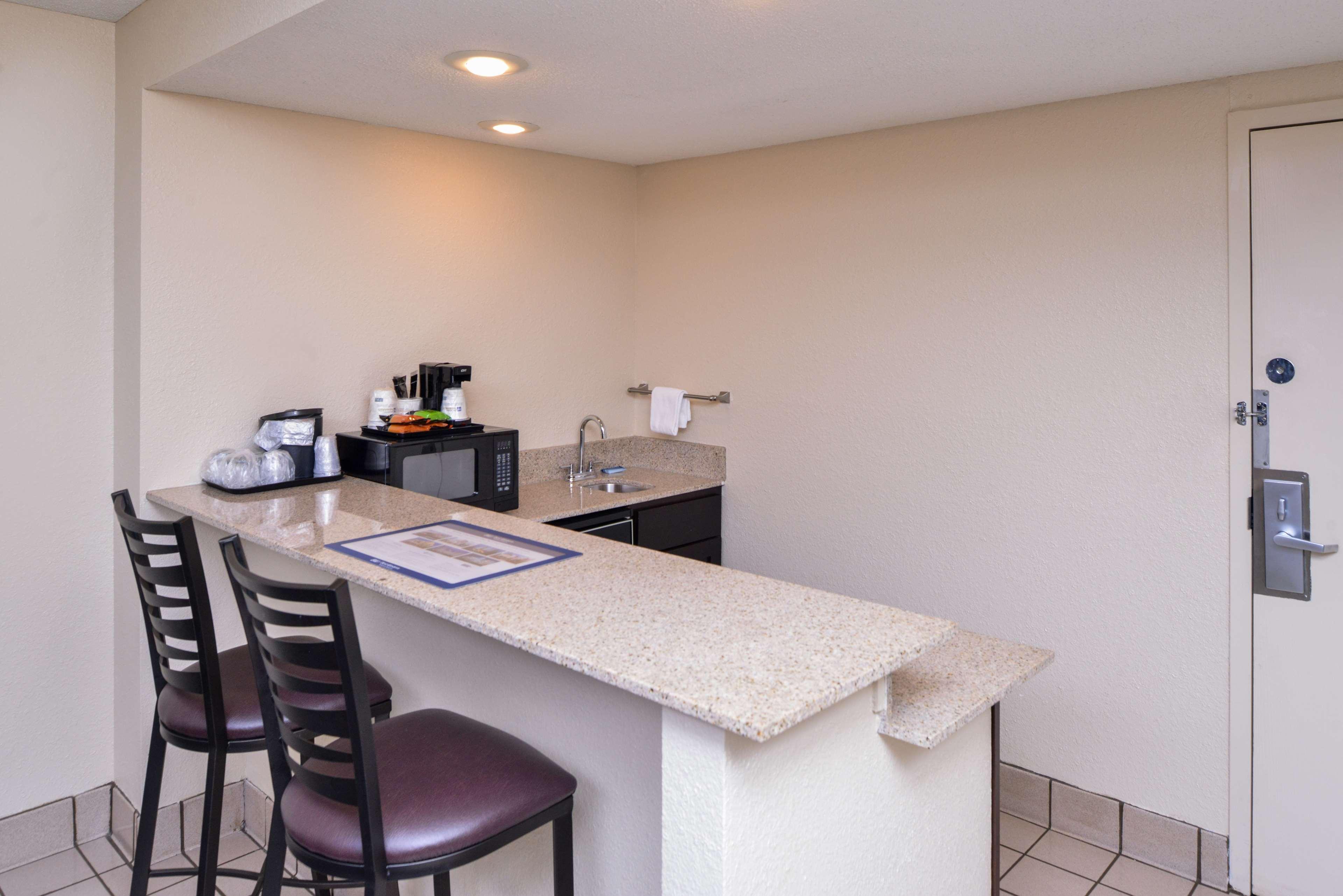 Best Western Kelly Inn - Yankton Exterior photo